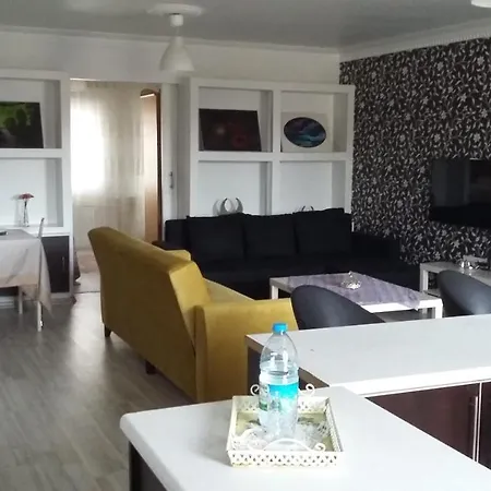 Luxury Flat With Lift 2+1 * Istanbul